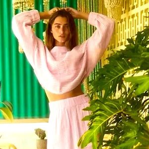 Beautiful free people top XS boho light pink vintage washed